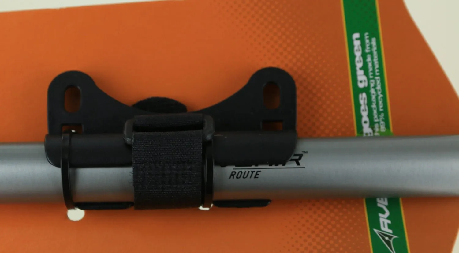 Avenir Route Mini Bicycle Bike Frame Pump Presta Valve 120psi 3.5oz New