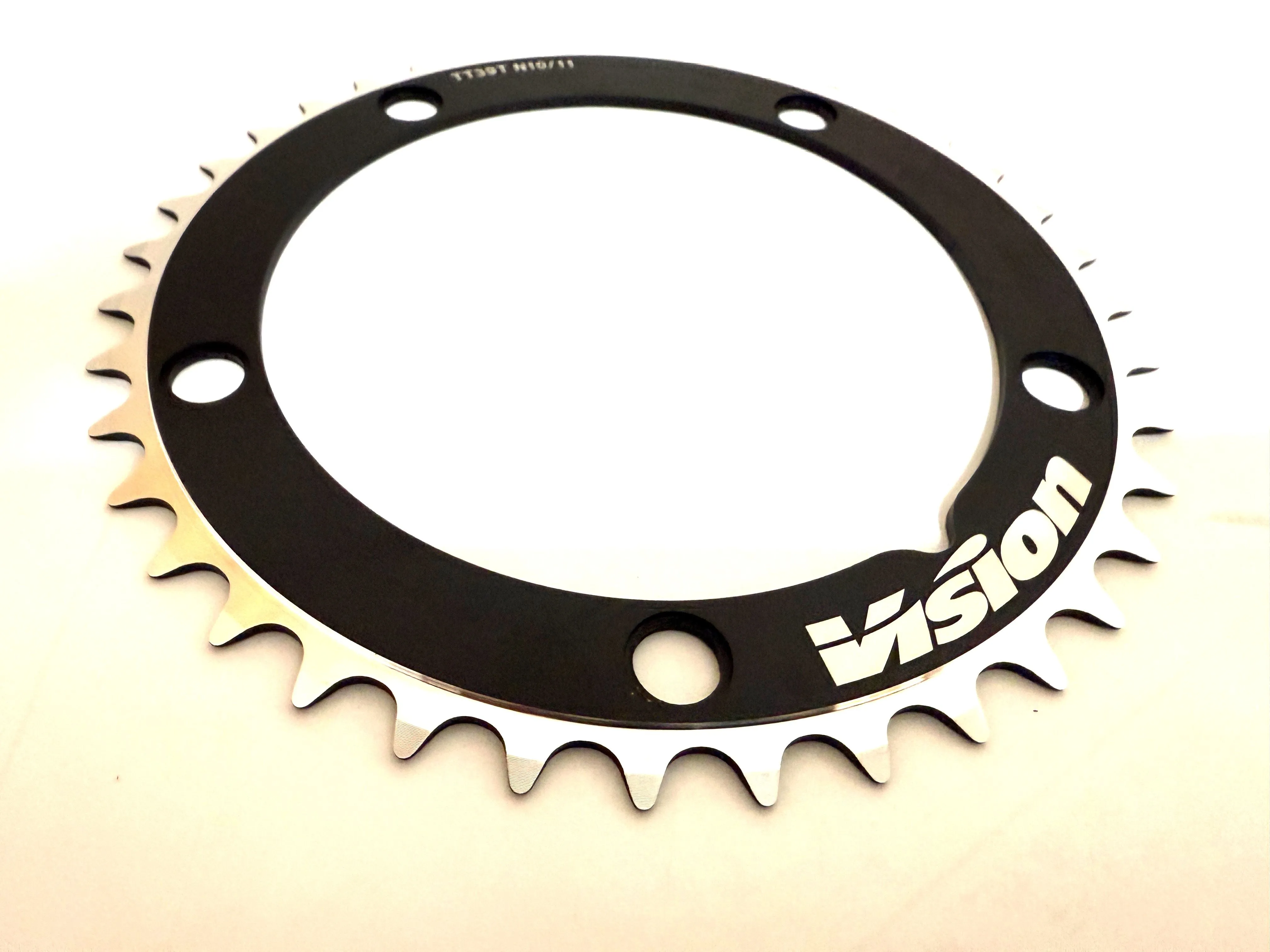 FSA Vision Aero TT Bike Chainring 130 BCD 5 -Bolt  39T 10-11 Speed  WB060