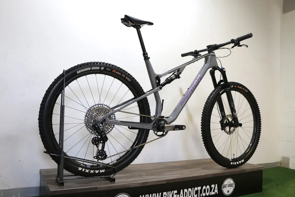 MERIDA Ninety Six 7000 XL (Custom)
