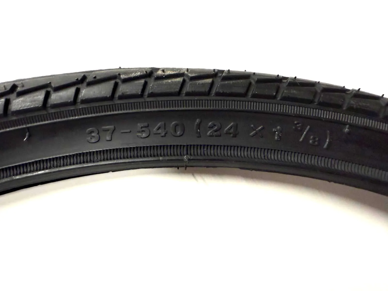 Pair (Lot of 2) Diamondback Bike Bicycle Wheelchair Wire Bead 24 x 1 3/8"  Tires
