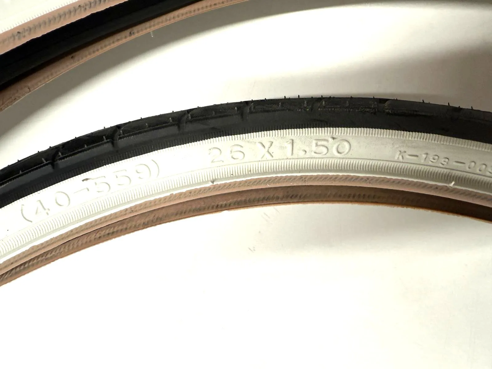 Pair (Lot of 2) Kenda Kwest White Wall K193 Wire Bead 26x1.50" Tires   Tubes