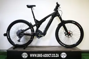 SCOTT Strike eRide 900 EVO Small (2023) - Shop Soiled