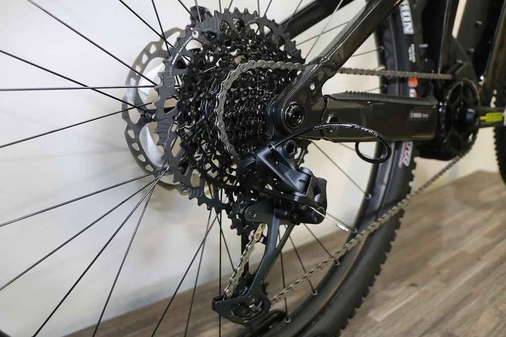 SCOTT Strike eRide 900 EVO Small (2023) - Shop Soiled