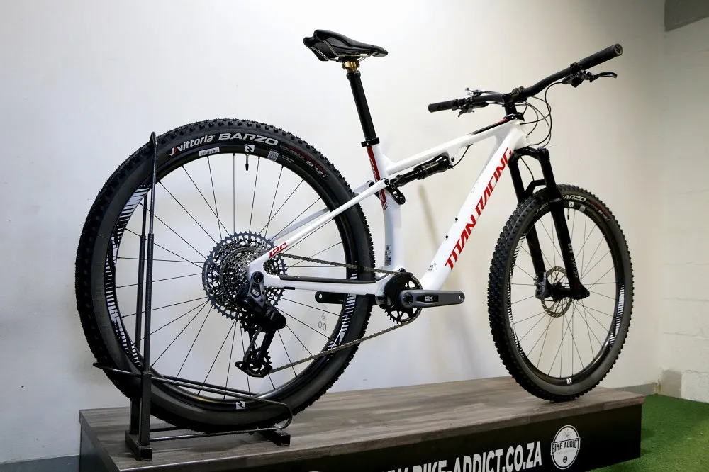 TITAN RACING Cypher Gen 2 120 DC Carbon Pro (2025)