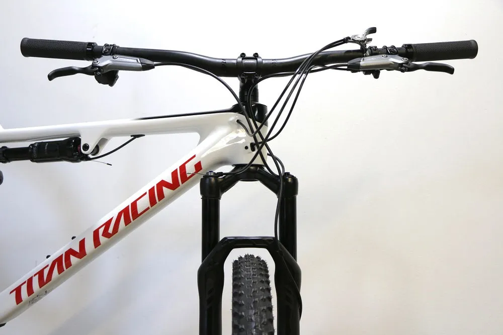 TITAN RACING Cypher Gen 2 120 DC Carbon Pro (2025)