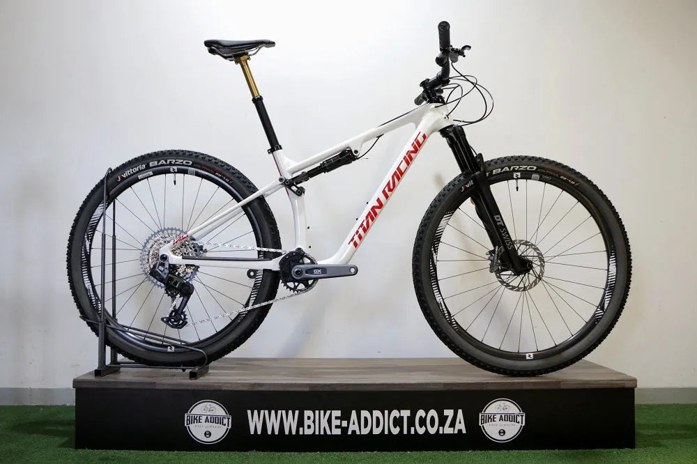TITAN RACING Cypher Gen 2 120 DC Carbon Pro (2025)