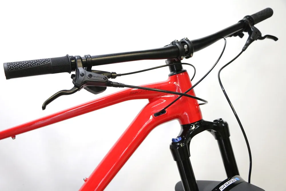TITAN RACING Skyrim ST Sport (2025)